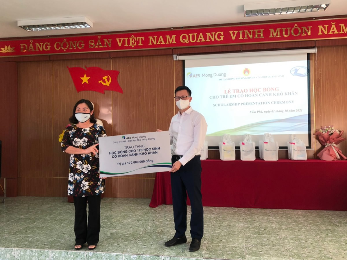 AES Mong Duong continues commitment to education through support ...